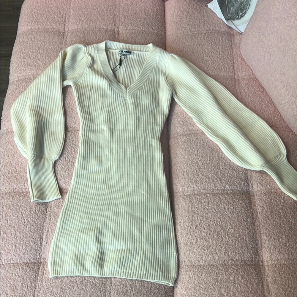 NWT - Fashion Nova Ivory - Sweater Mini Dress - XS